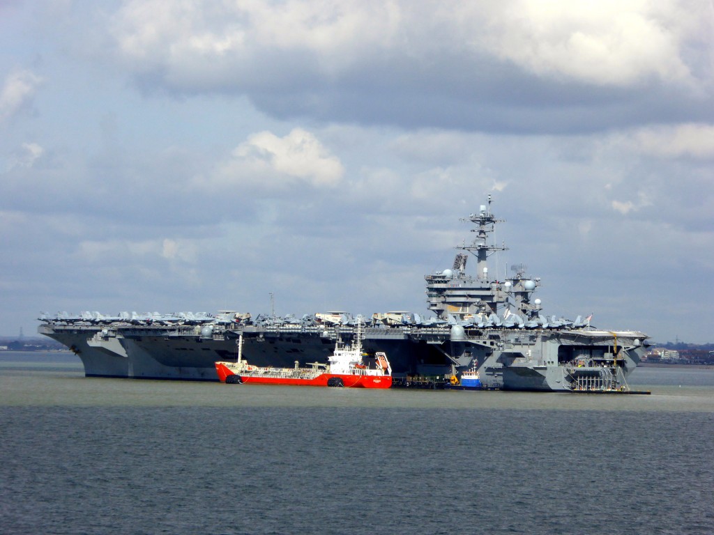 Aircraft carrier 'Theodore Roosevelt'