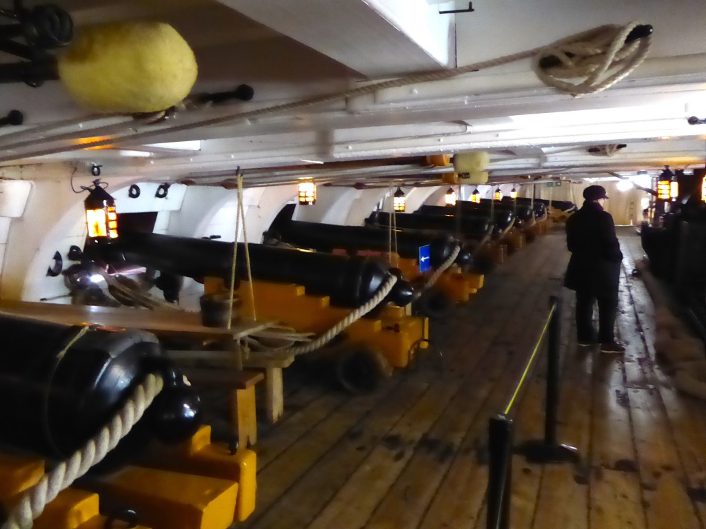 Main deck with 32 pounder guns