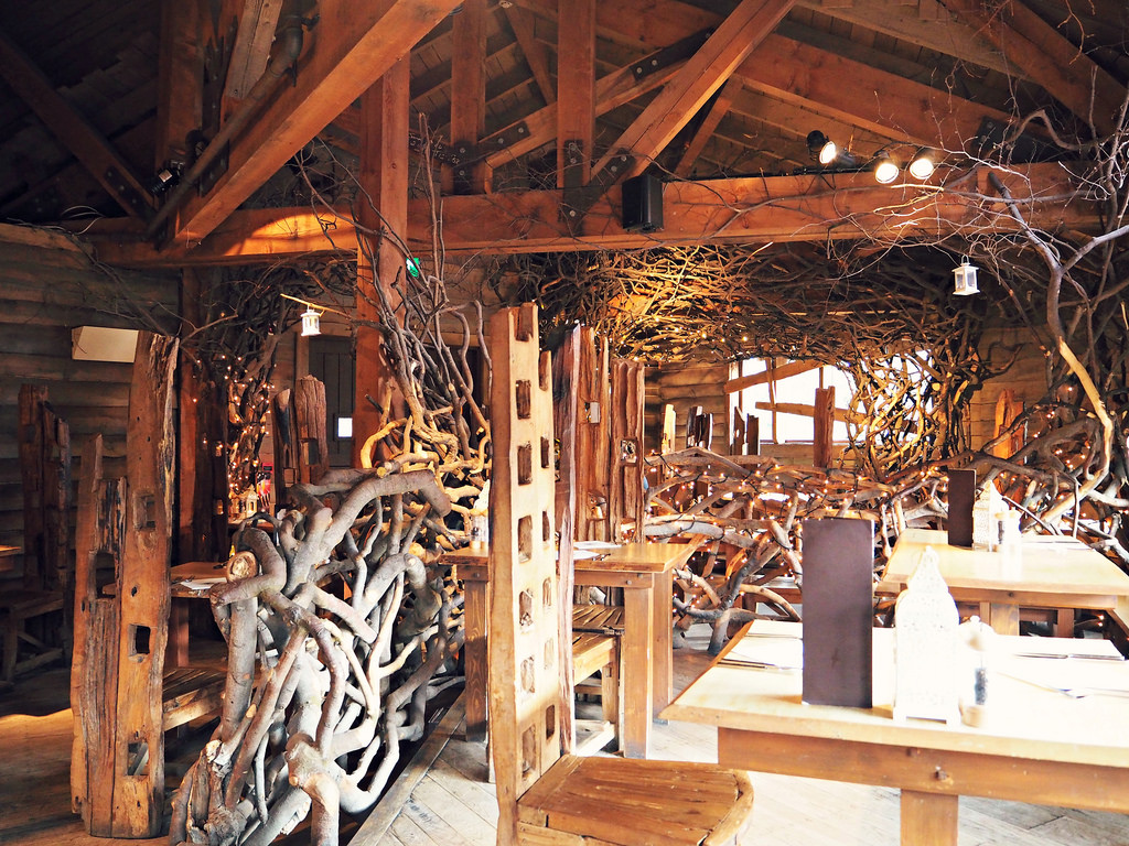 Treehouse restaurant