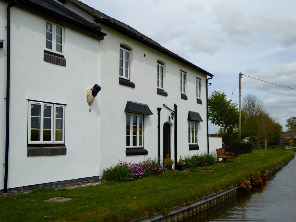 Canal cottage